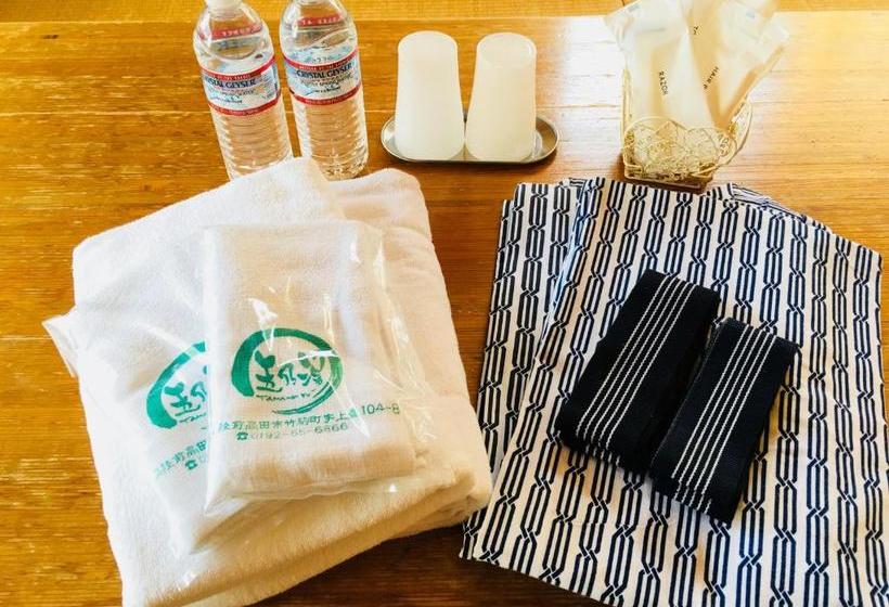 בית מלון כפרי Tamanoyu