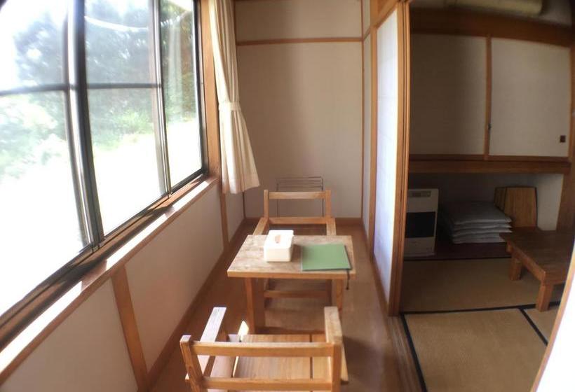 בית מלון כפרי Tamanoyu