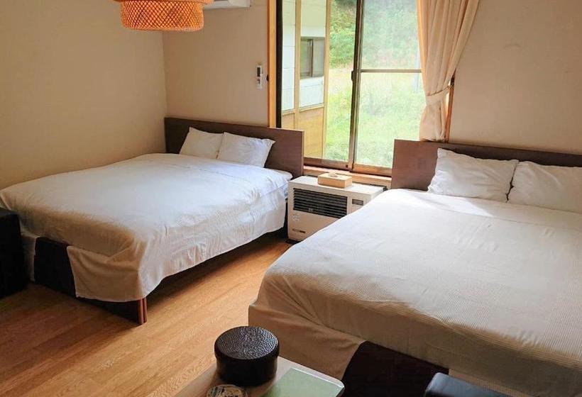 בית מלון כפרי Tamanoyu