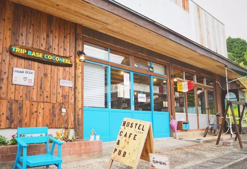 Hotelli Trip Base Coconeel