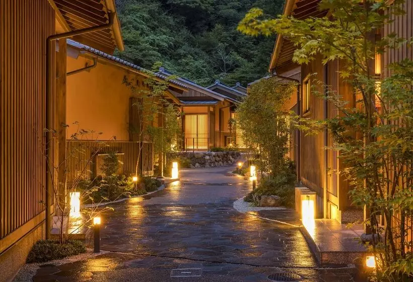 Hotelli Yunotani Senkei