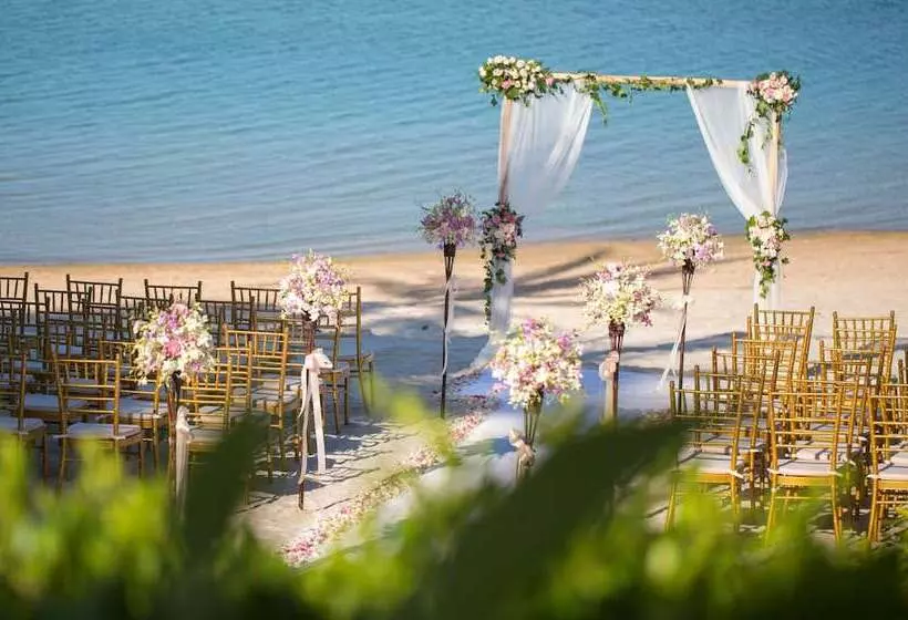 호텔 Anantara Lawana Koh Samui Resort