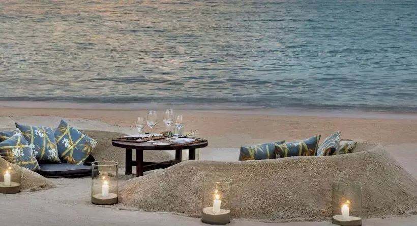 호텔 Anantara Lawana Koh Samui Resort