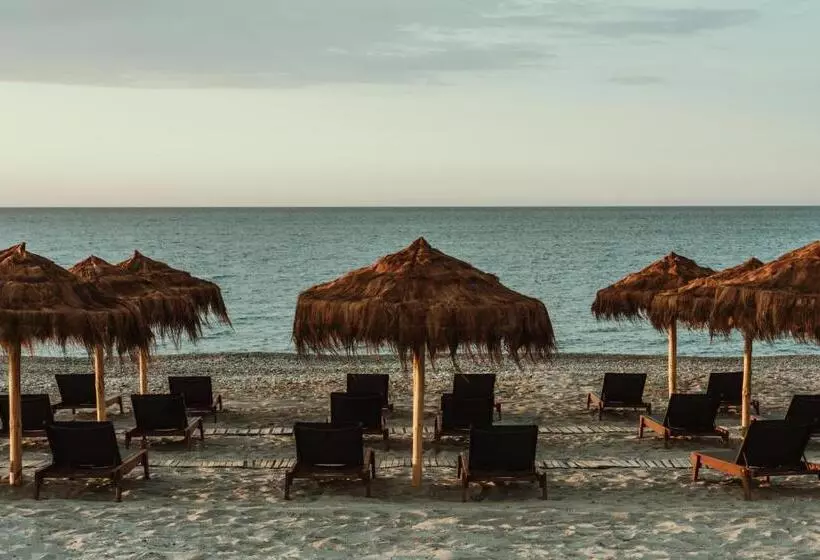 Отель Asterion Suites & Spa Designed For Adults