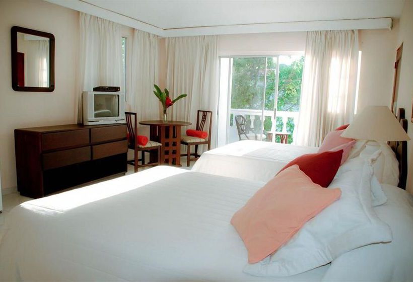 Cabarete Beach House Hotel by Faranda