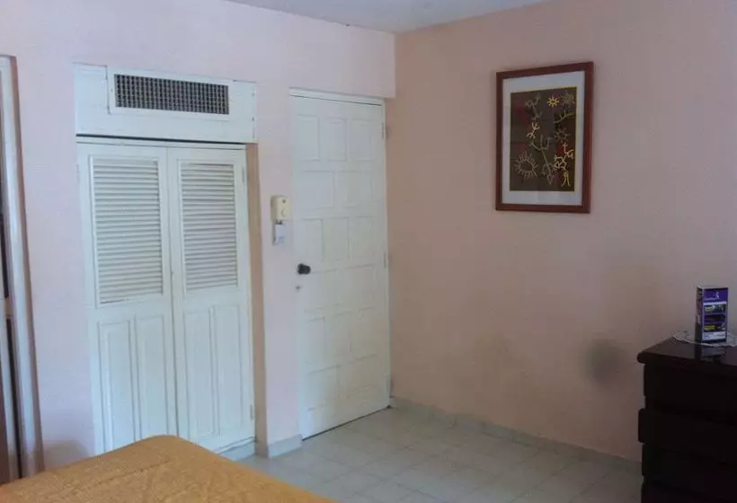 Cabarete Beach House Hotel by Faranda