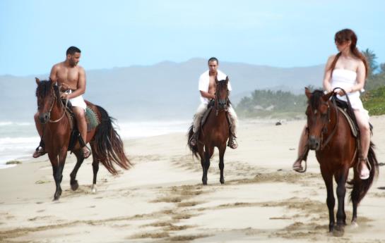 Cabarete Beach House Hotel by Faranda