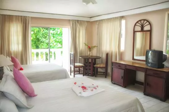 Cabarete Beach House Hotel by Faranda