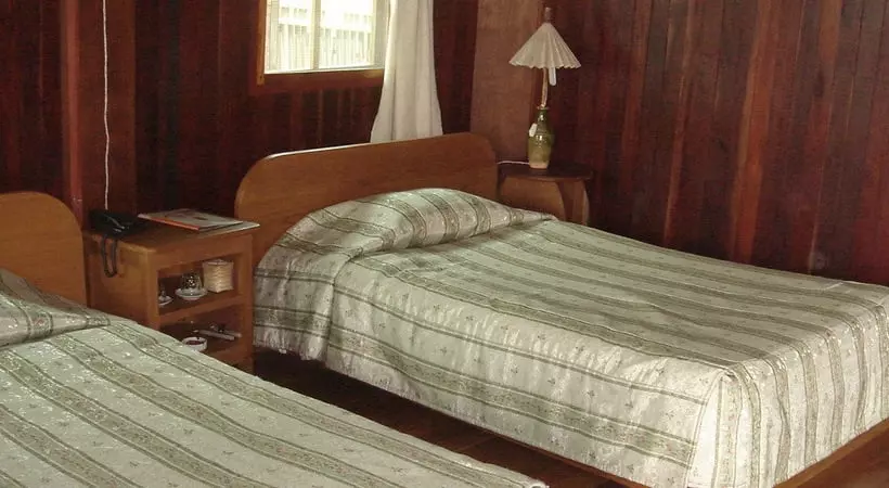 هتل Golden Island Cottage