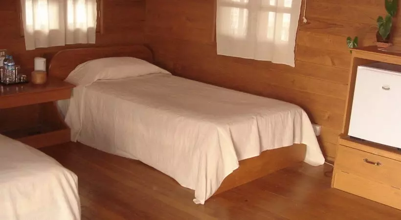 هتل Golden Island Cottage