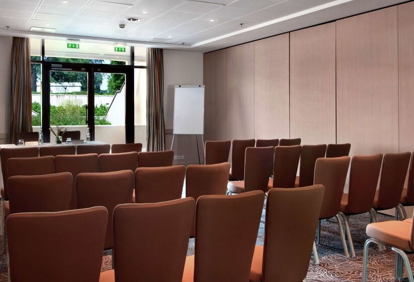 فندق Hilton Evianlesbains