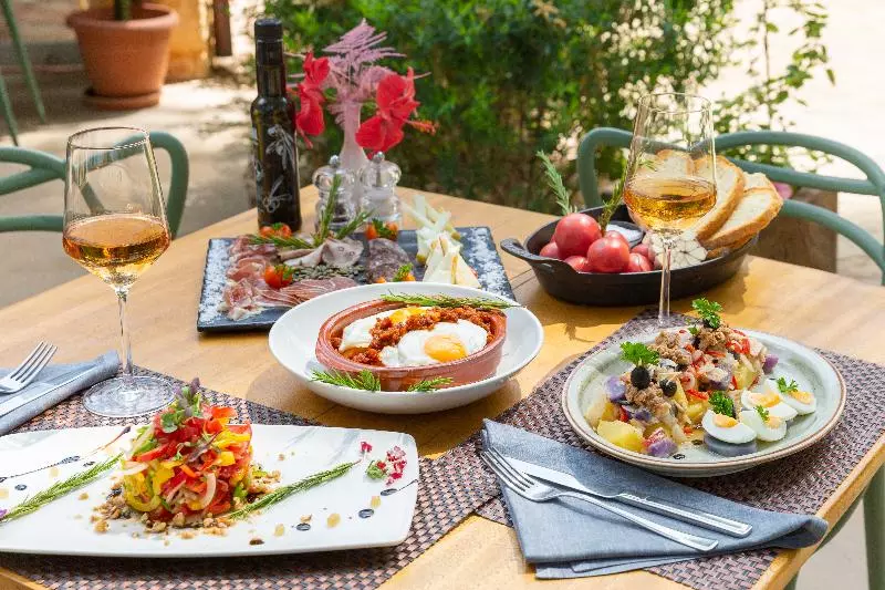 Hotel Rural Agroturismo Sa Talaia Adults Only