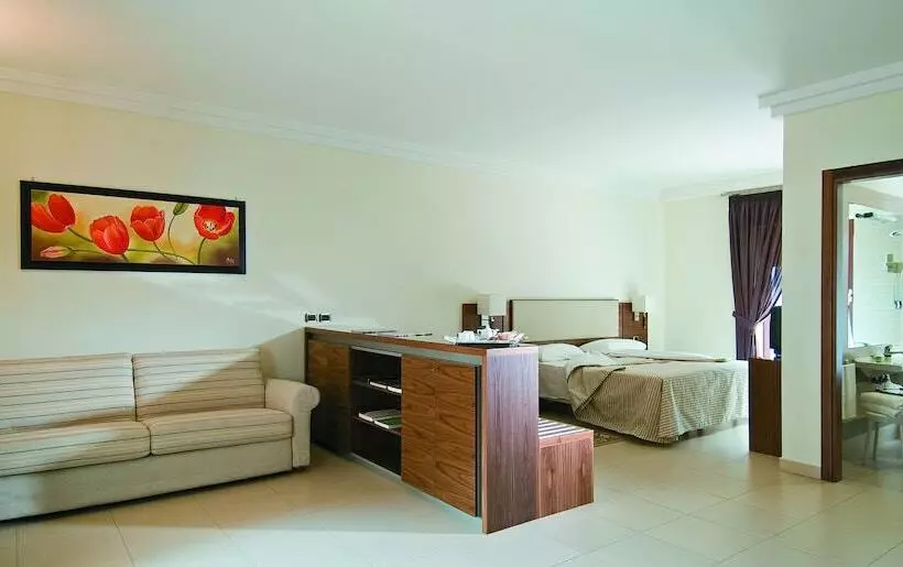 Hotelli Suites & Residence
