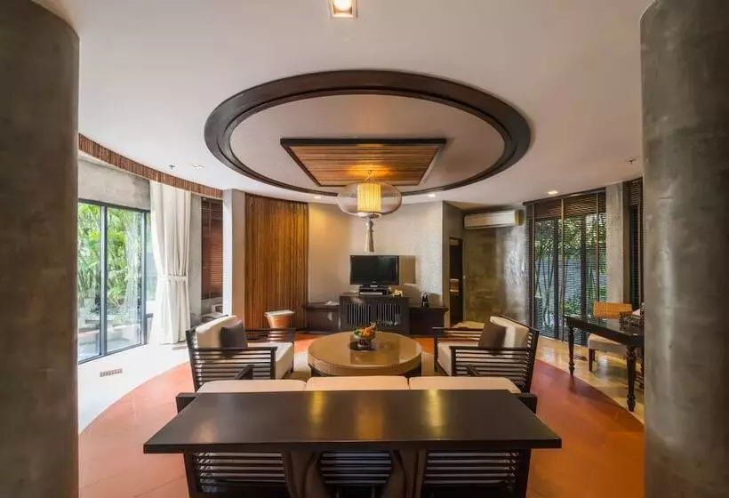 בית מלון כפרי The Dewa Koh Chang