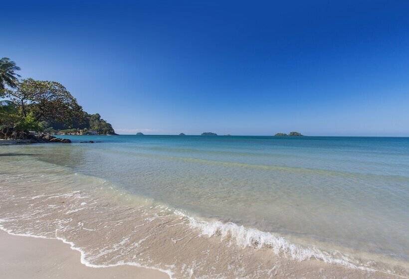 בית מלון כפרי The Dewa Koh Chang