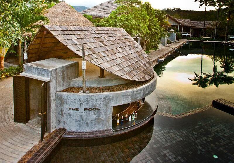 בית מלון כפרי The Dewa Koh Chang