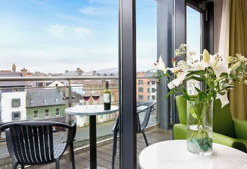 فندق The Glasshouse