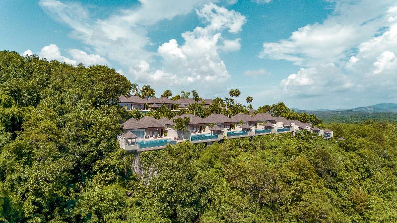 ホテル The Pavilions Phuket