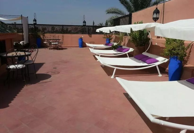 هتل Villa Amira & Spa