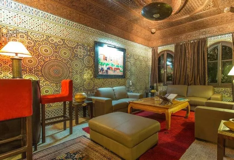 هتل Villa Amira & Spa