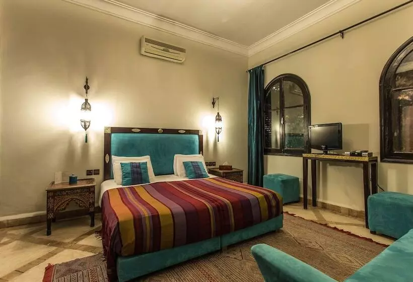 هتل Villa Amira & Spa