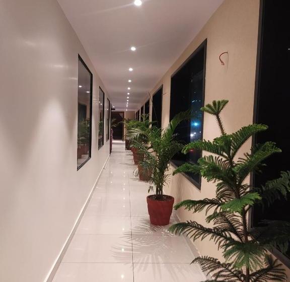 בית מלון כפרי Rajlaxmi Free Airport Pickup And Drop