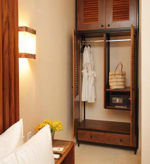 Treehouse Boutique Hotel, An Adults Only Boutique