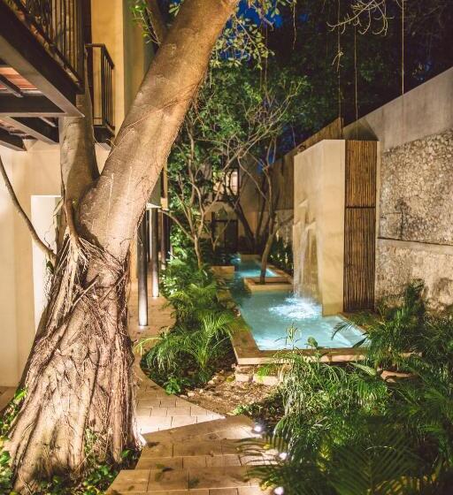 Treehouse Boutique Hotel, An Adults Only Boutique