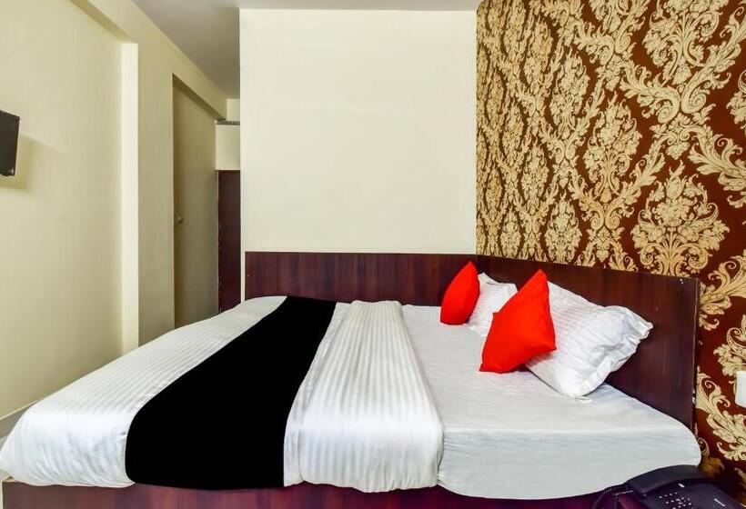 هتل O Kamla Udhyan Road Kota Formerly Radhika Royal