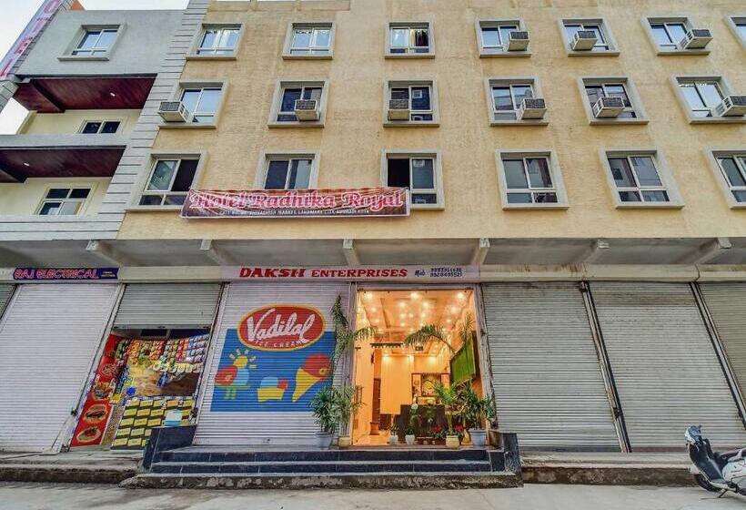 هتل O Kamla Udhyan Road Kota Formerly Radhika Royal