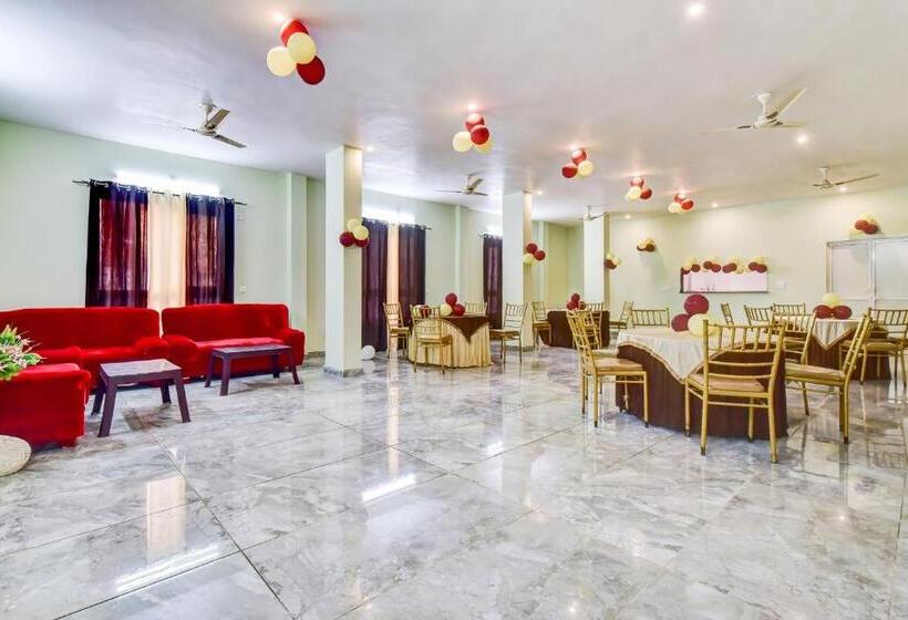 هتل O Kamla Udhyan Road Kota Formerly Radhika Royal