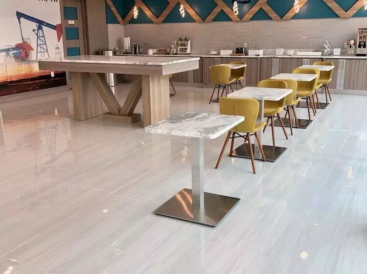 Hotelli Clarion Pointe Port Arthur Beaumont South