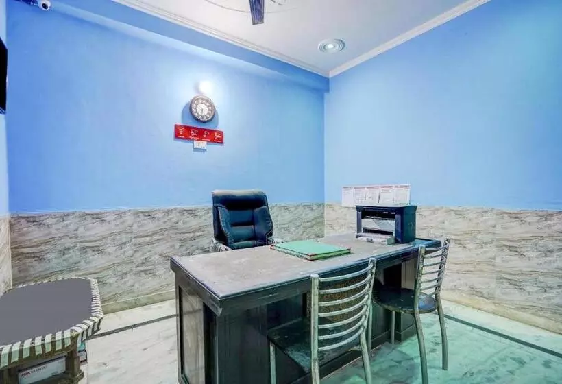 هتل Flagship 77565 Akshit Residency