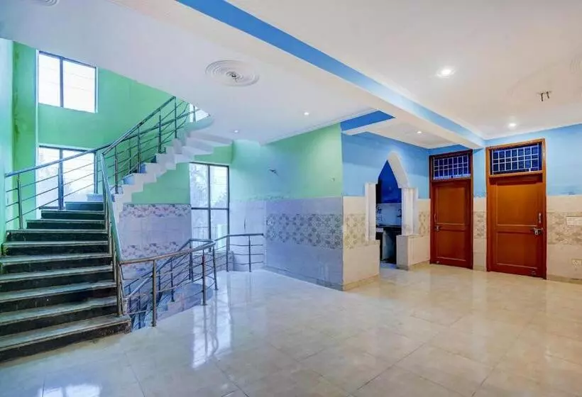 هتل Flagship 77565 Akshit Residency