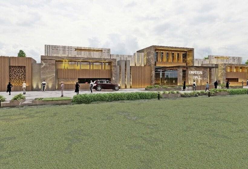 هتل Jacaranda Heights