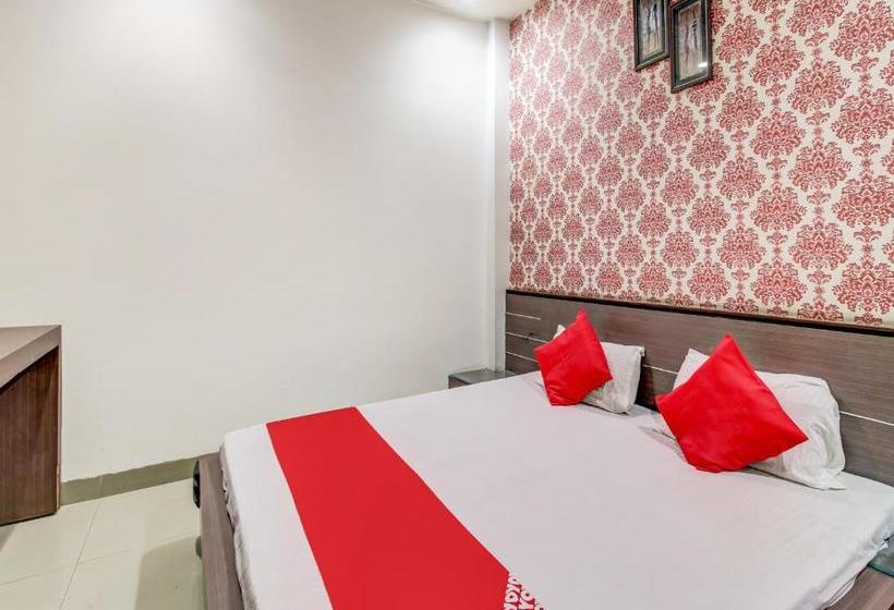 בית מלון כפרי Oyo 78174 Neelkanth