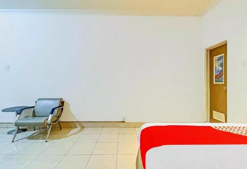 ホテル Oyo 90218 Ubaran Guest House