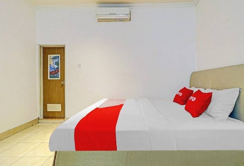 호텔 Oyo 90218 Ubaran Guest House