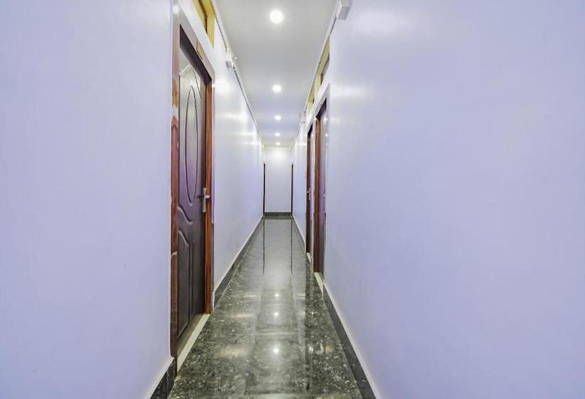 בית מלון כפרי Oyo Bmp035  Suncity