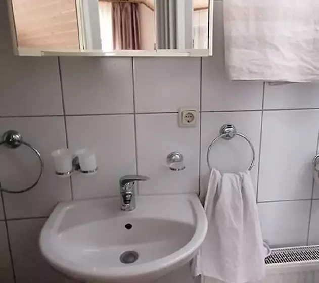 Majatalo Gästehaus Schnabel