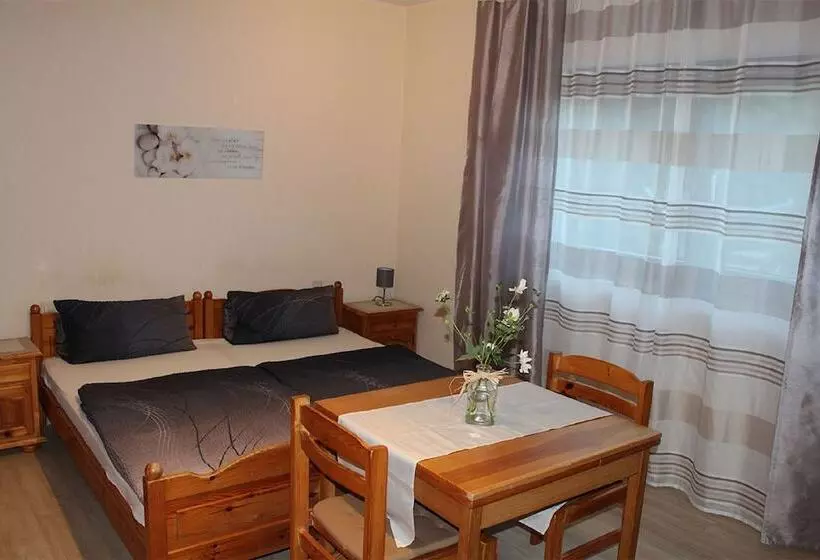 Majatalo Gästehaus Schnabel