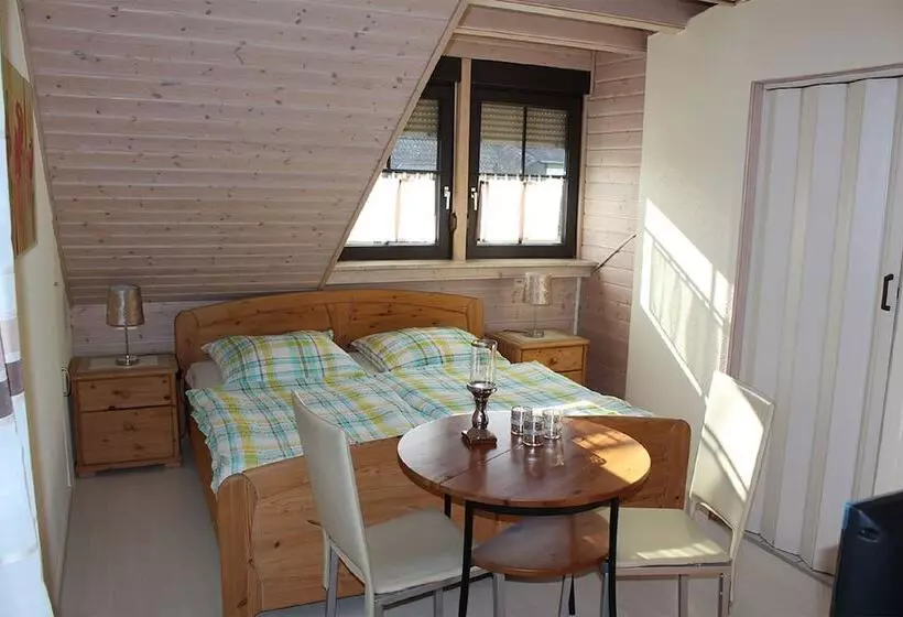 Majatalo Gästehaus Schnabel