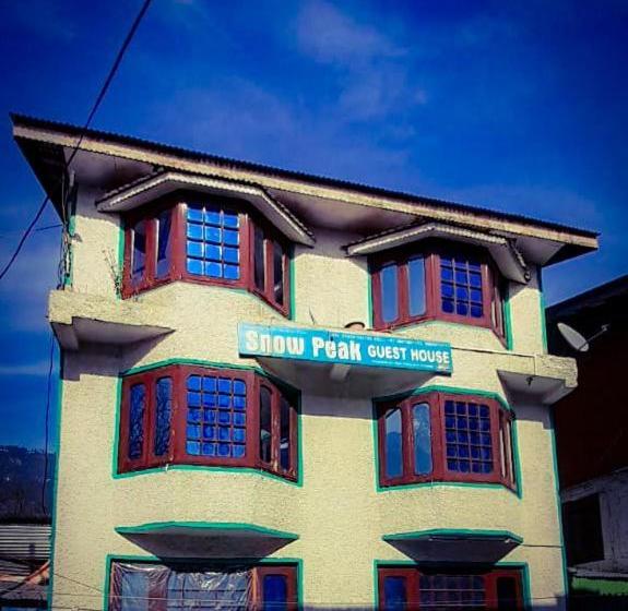 פנסיון Snow Peak Guest House