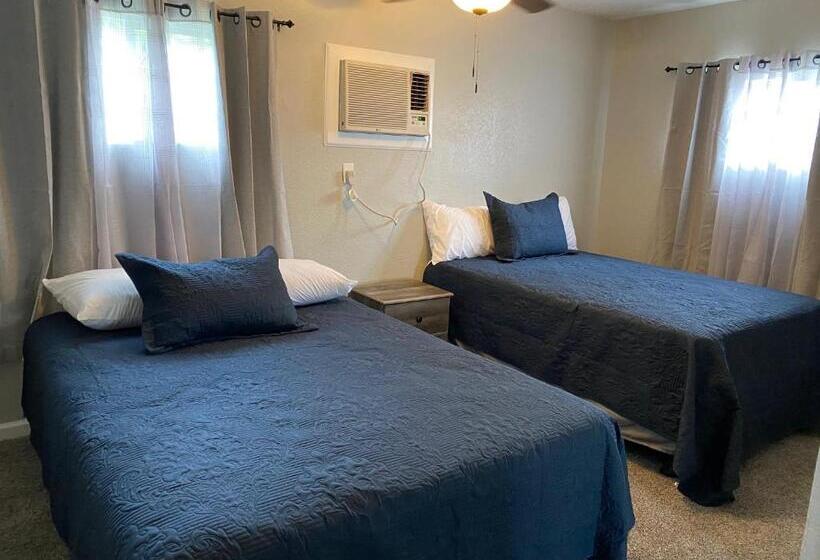 Rockwood Resort Motel