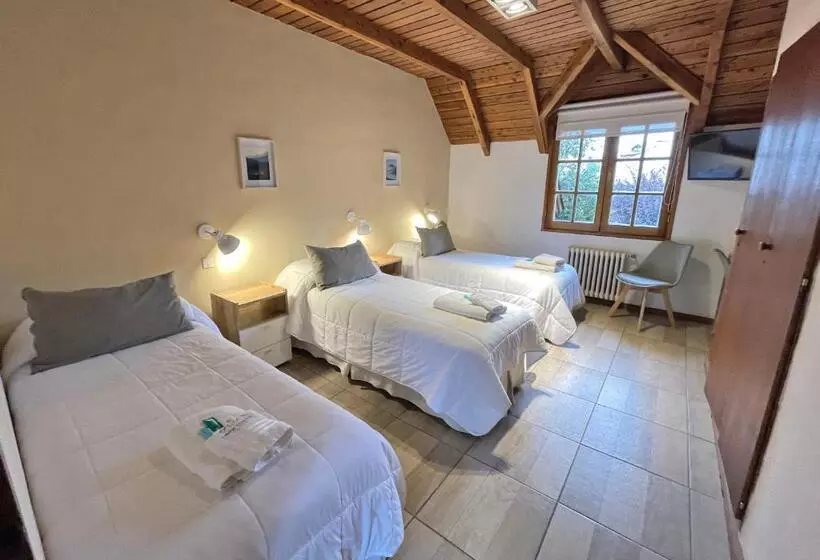 هاستل Latitud Cuarenta