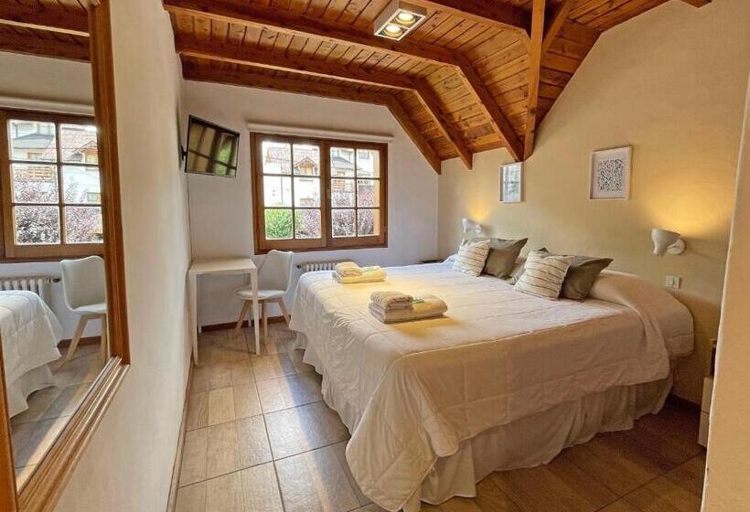 Hostel Latitud Cuarenta