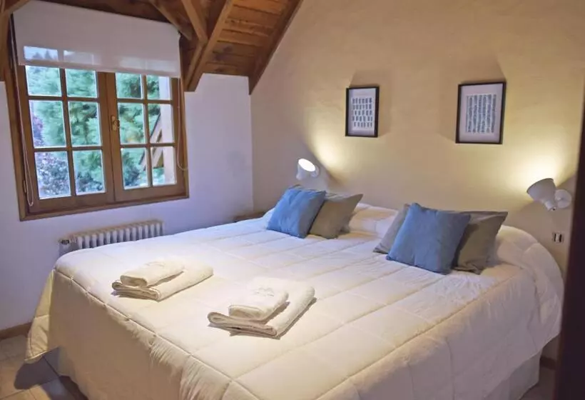 هاستل Latitud Cuarenta