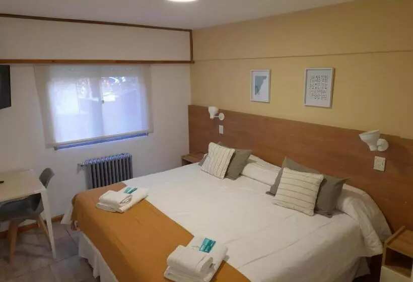 هاستل Latitud Cuarenta