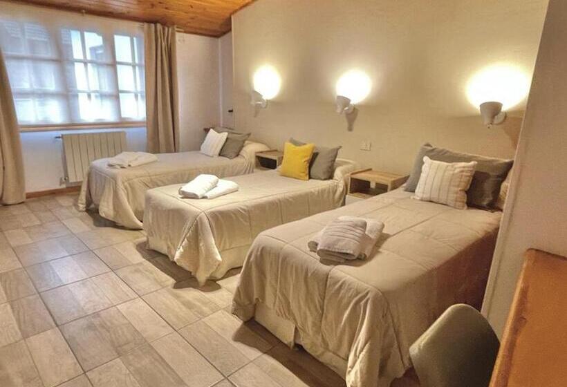 Hostel Latitud Cuarenta