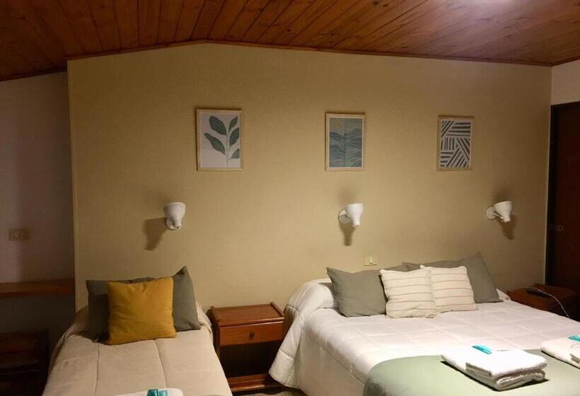 Hostel Latitud Cuarenta